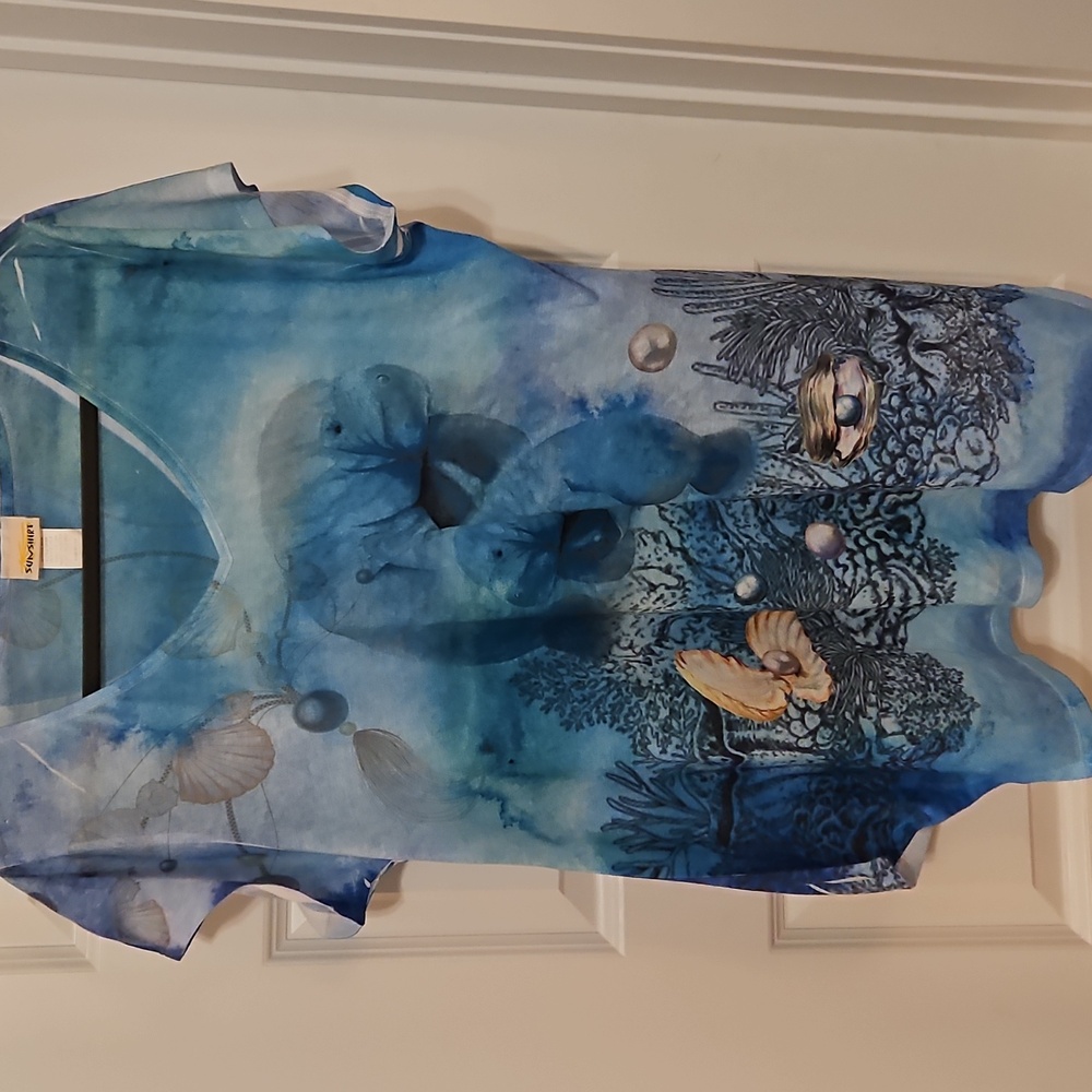 Blue Ocean-Themed T-Shirt With MANATEES, SHELLS, SEA TIE-Dye XXL.  $4.99 Ship!!